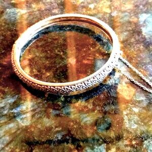 Sterling silver hinged bangle bracelet🌺Marcasite